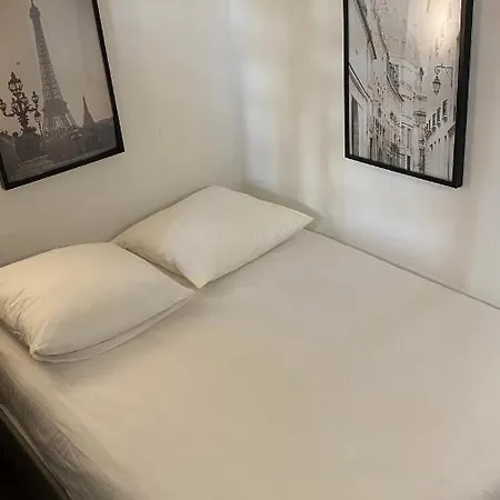 Marais Joli Deux Pièces Appartamento Parigi